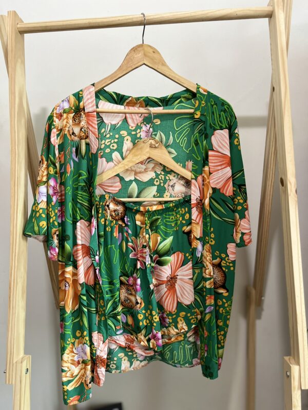 Conjunto de Kimono com shorts - Imagem 3