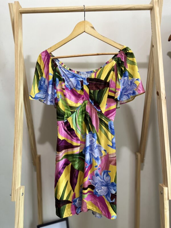 Vestido estampado manga ciganinha