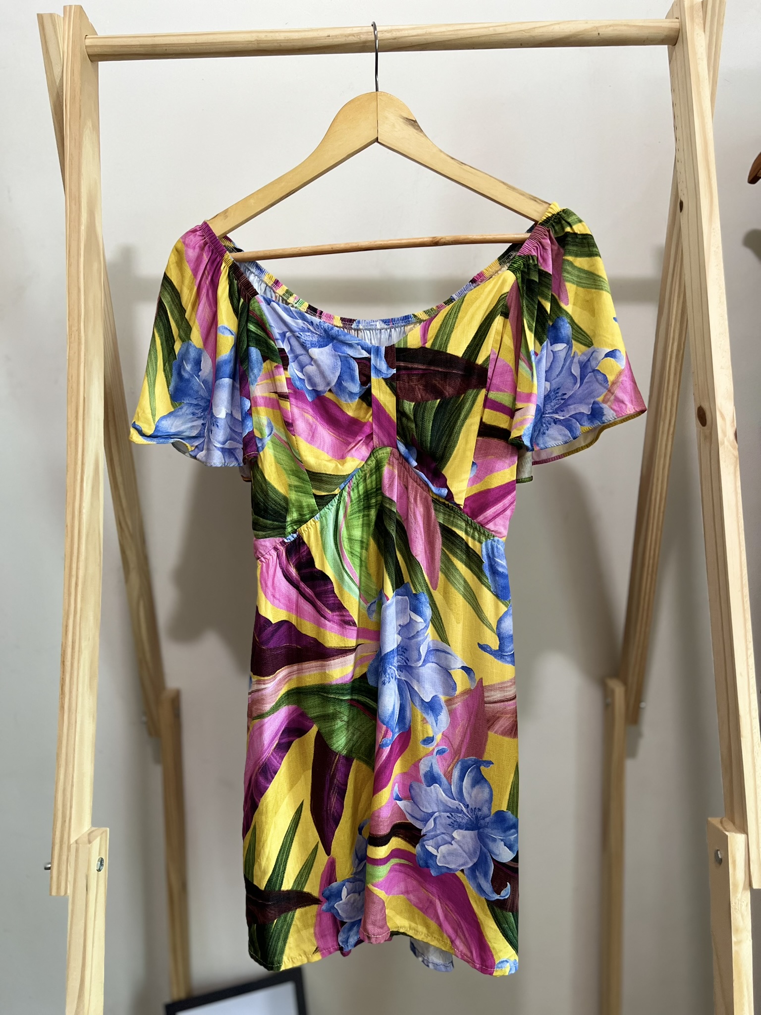 Vestido estampado manga ciganinha