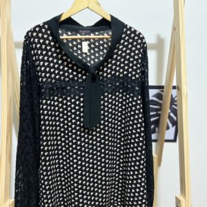 Blusa manga longa de renda Plus size