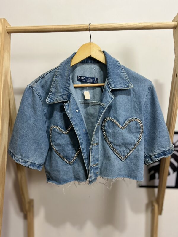 Colete jeans com coração