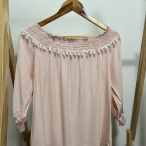 Blusa ciganinha rosa claro