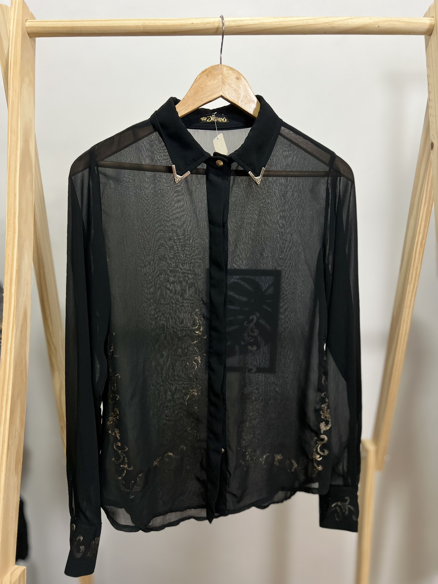 Camisa preta transparente
