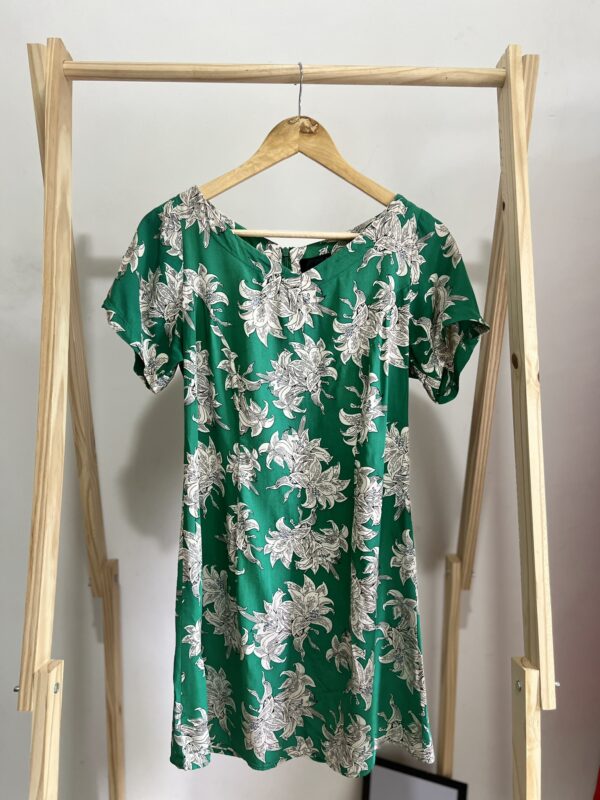 Vestido de manga verde - Imagem 3