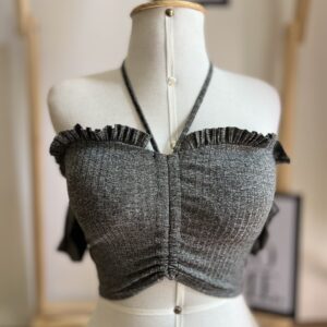 Cropped com bojo cinza manga