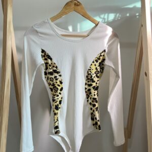 Body manga longa com detalhe tigresa