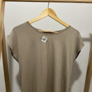 Camiseta t-shirt nova
