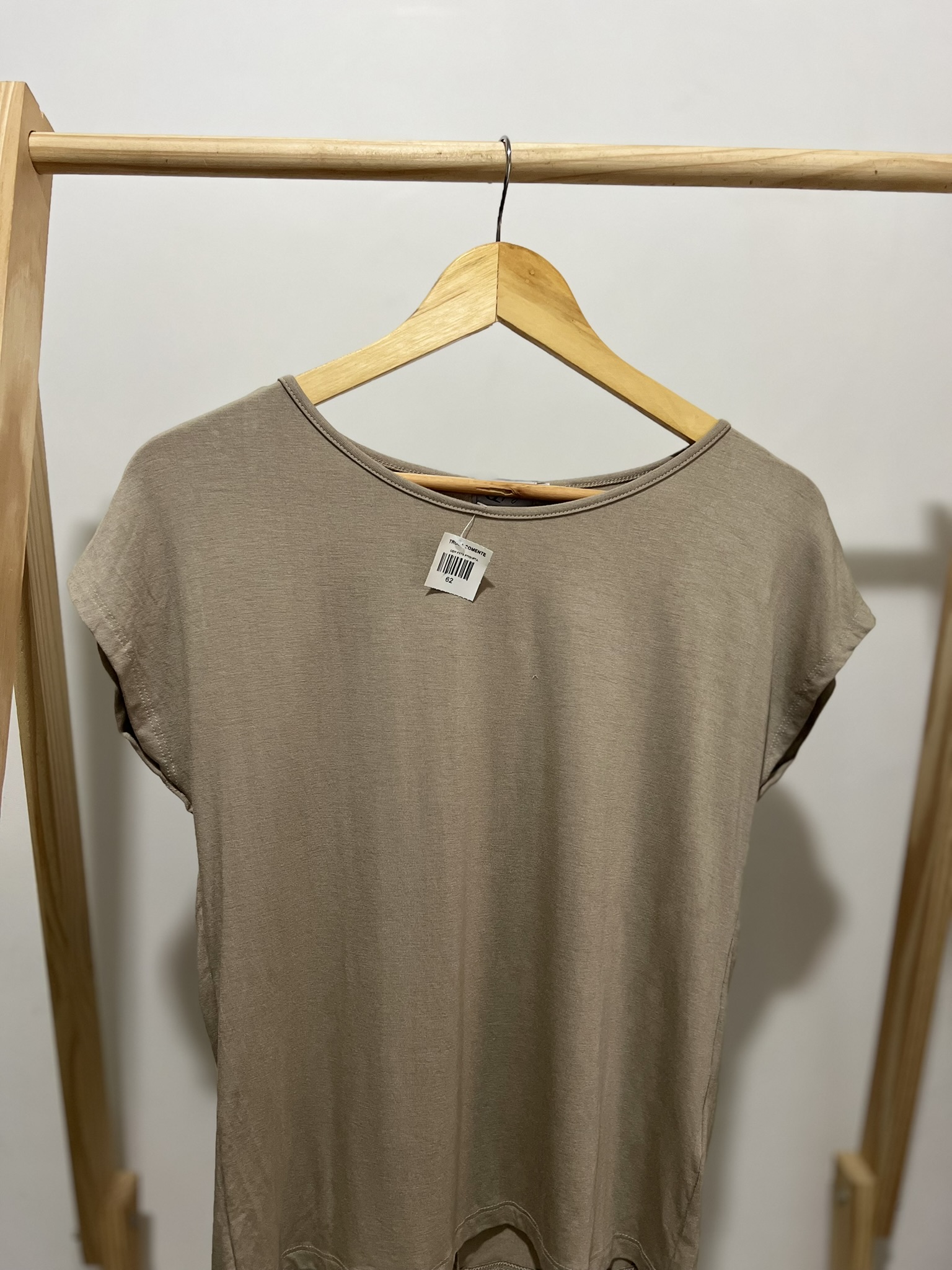 Camiseta t-shirt nova