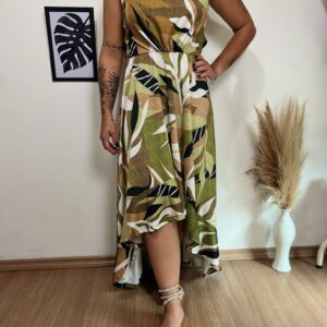 Vestido longo mais curto na frente