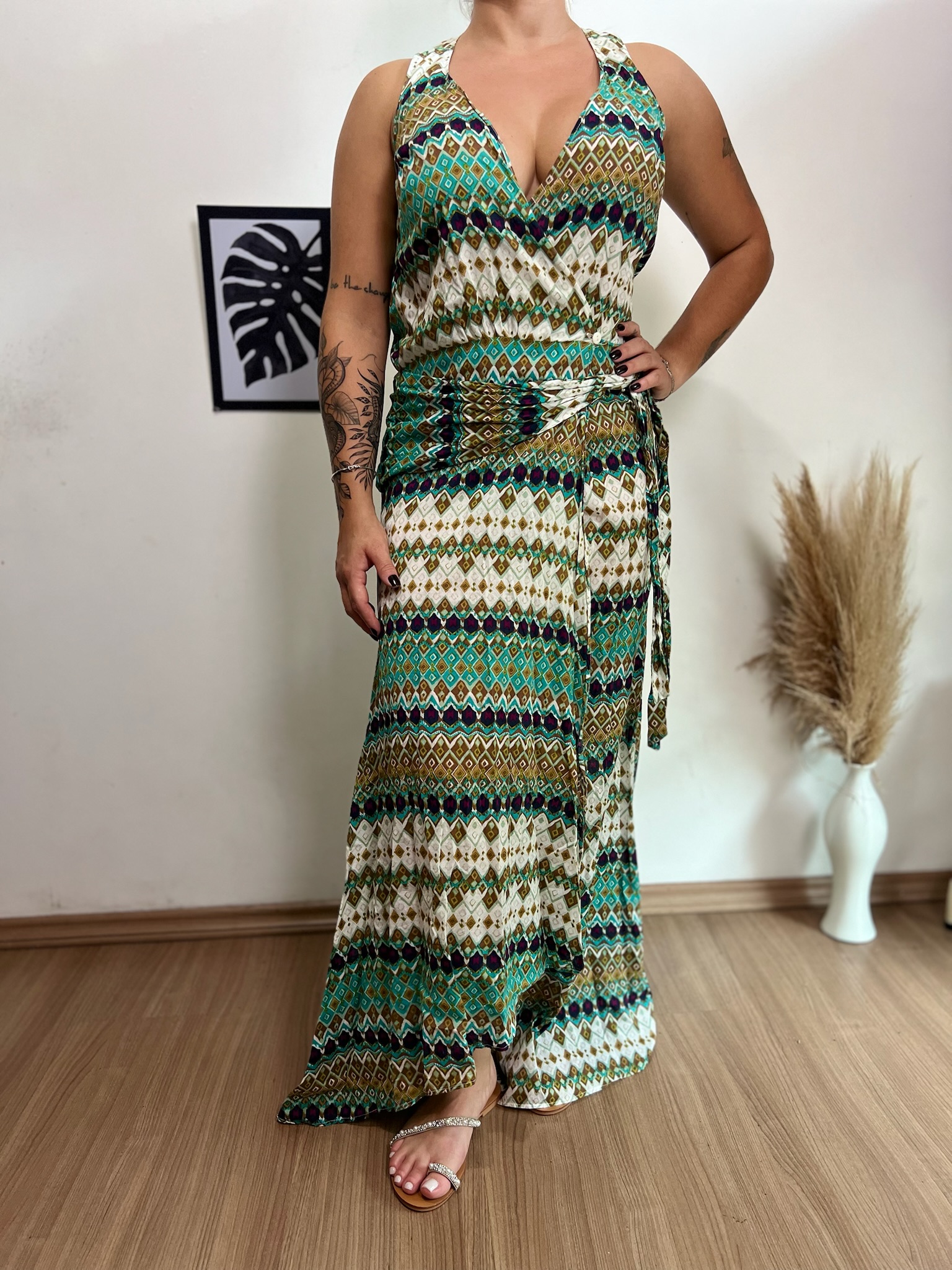 Vestido Envelope de amarrar estampado indiano