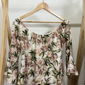 Blusa floral manga longa