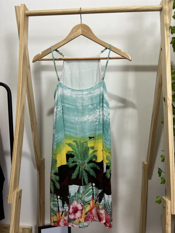 Vestido estampa tropical