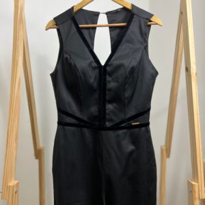 Macacão preto flare camurça