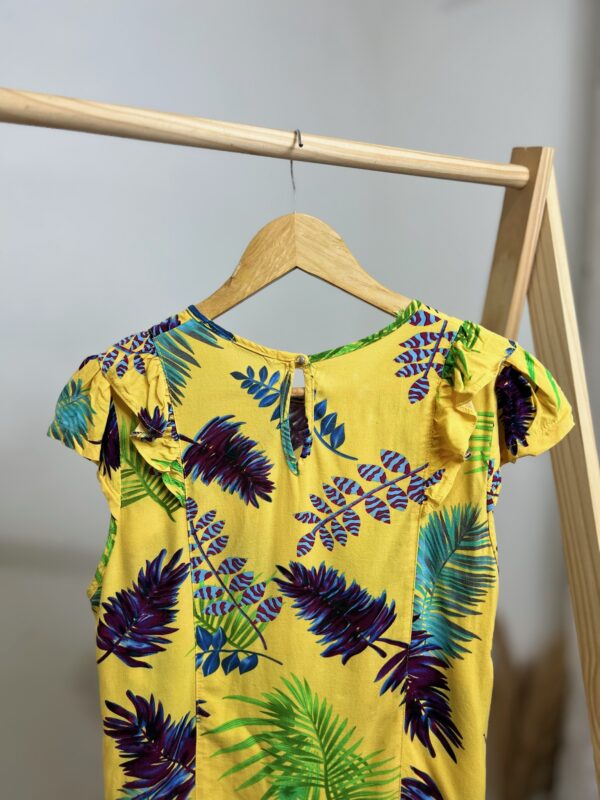 Camiseta amarela estampada - Imagem 2