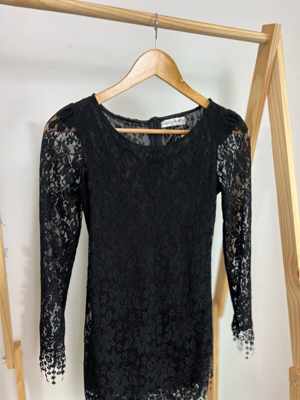 Vestido novo de renda preto - Imagem 4