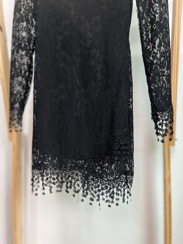 Vestido novo de renda preto - Imagem 3