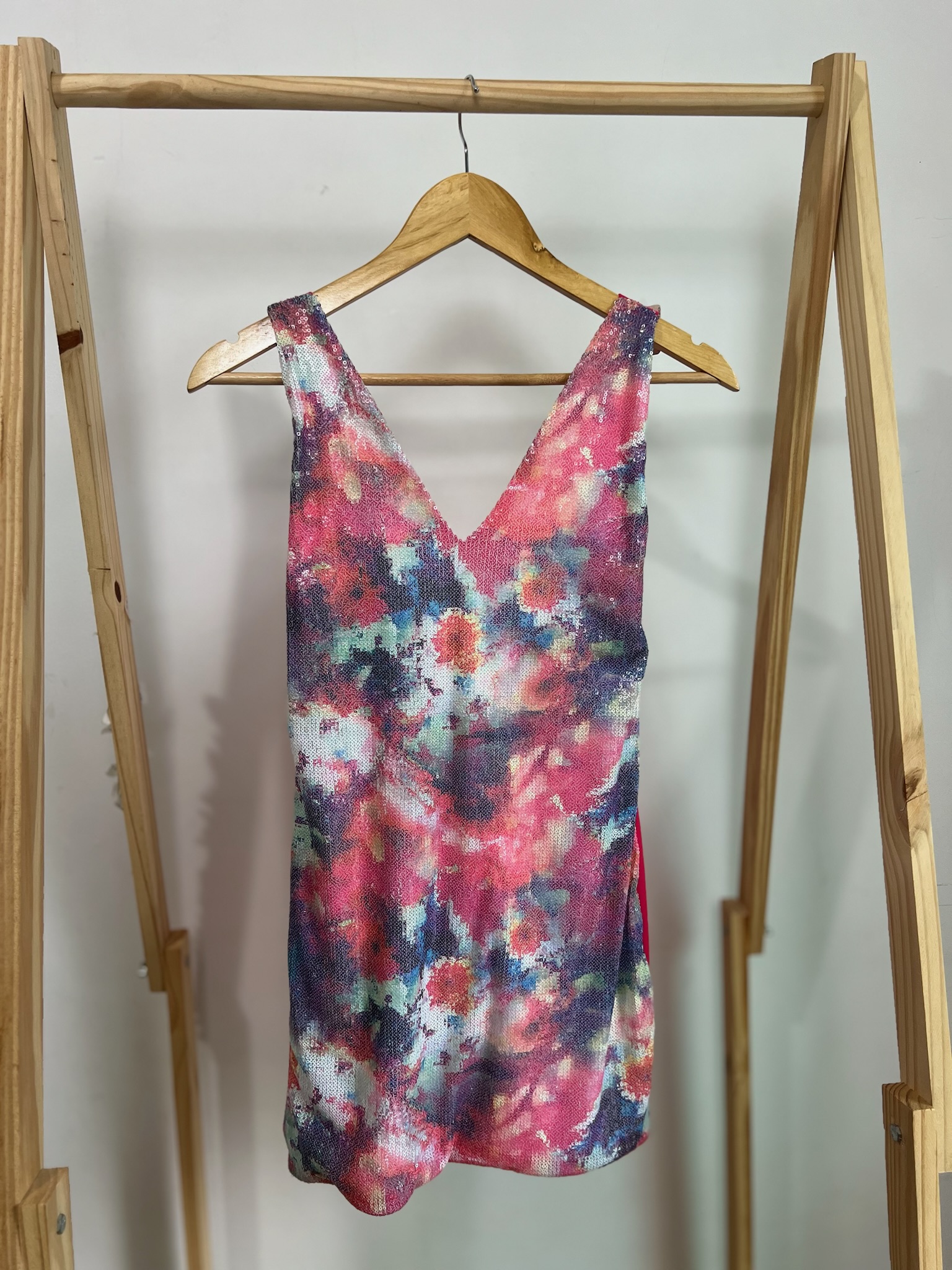 Vestido rosa de paetê