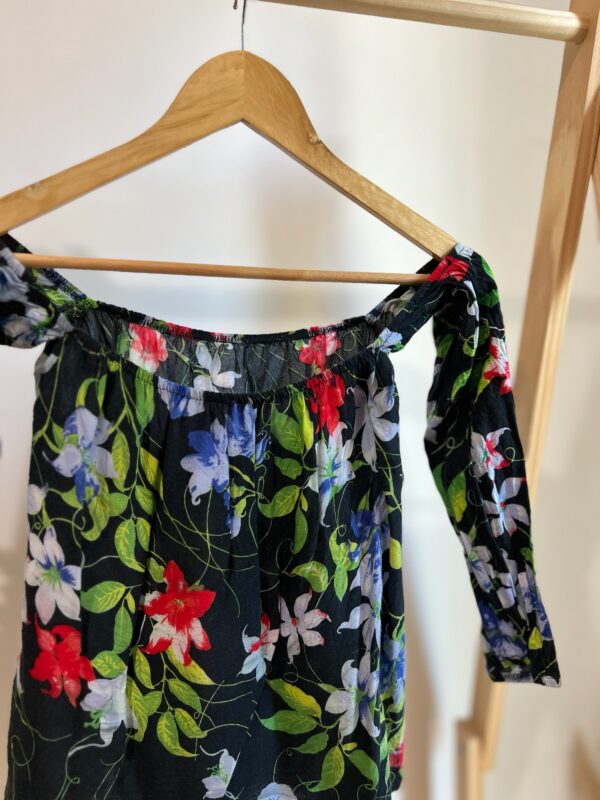 Blusa preta ciganinha - Imagem 3