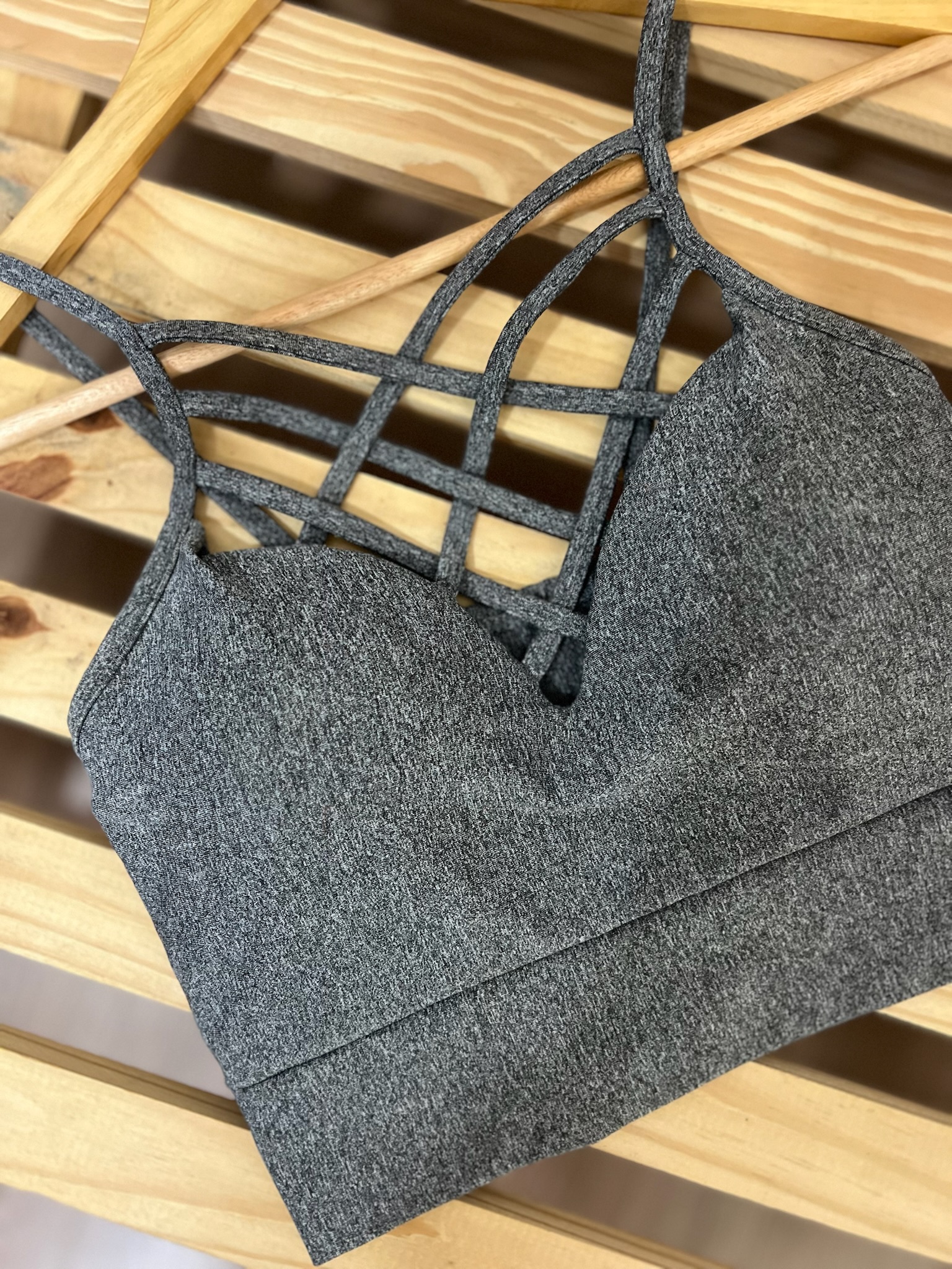 Cropped cinza