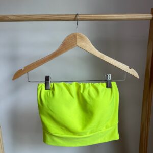 Cropped neon com bojo