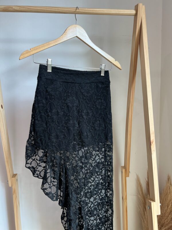 Shorts Saia com renda longa de bico - Imagem 2