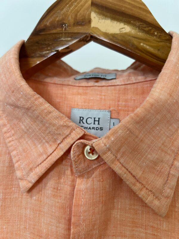 Camisa Coral Richards 100% linho - Imagem 2