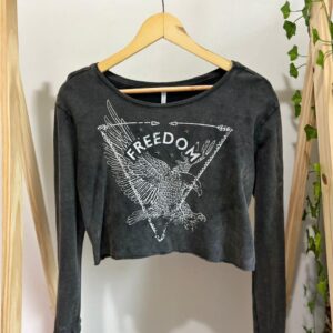 Cropped manga longa cinza