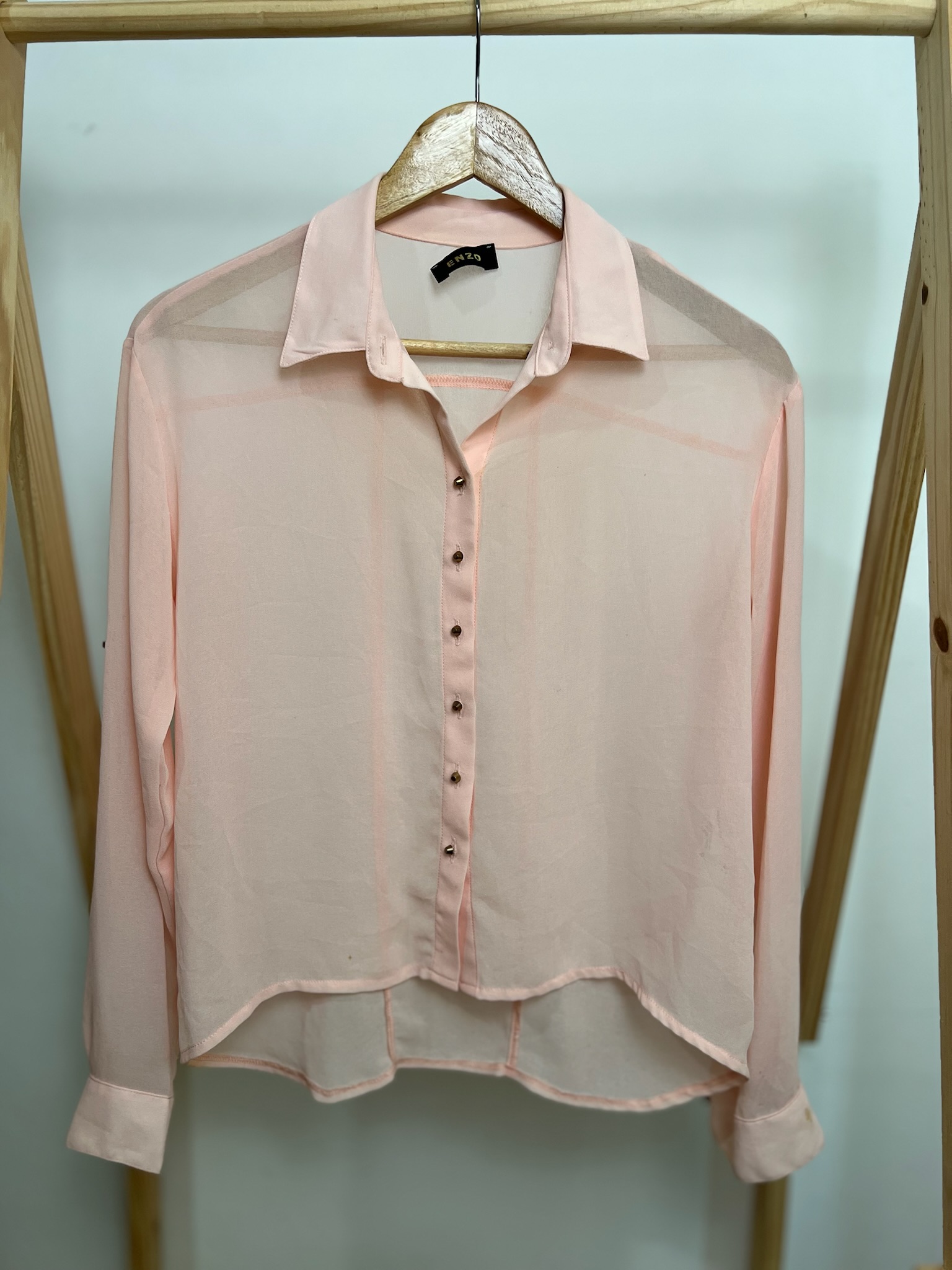 Camisa rosa pastel