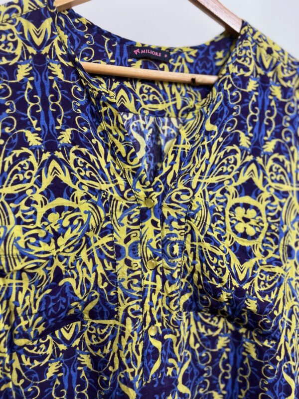 Blusa estampada - Imagem 4