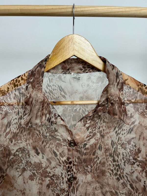 Camisa animal print transparência - Imagem 5