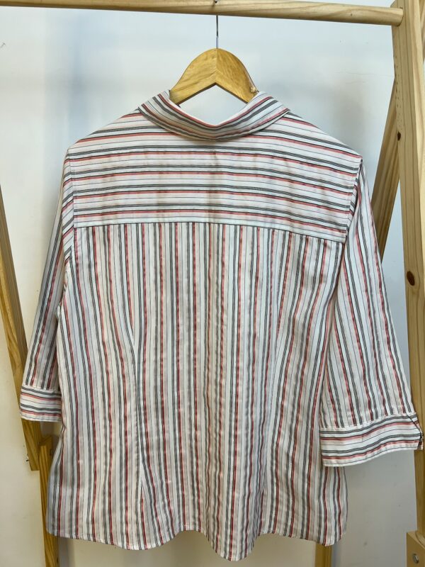 Camisa meia manga listrada - Imagem 8
