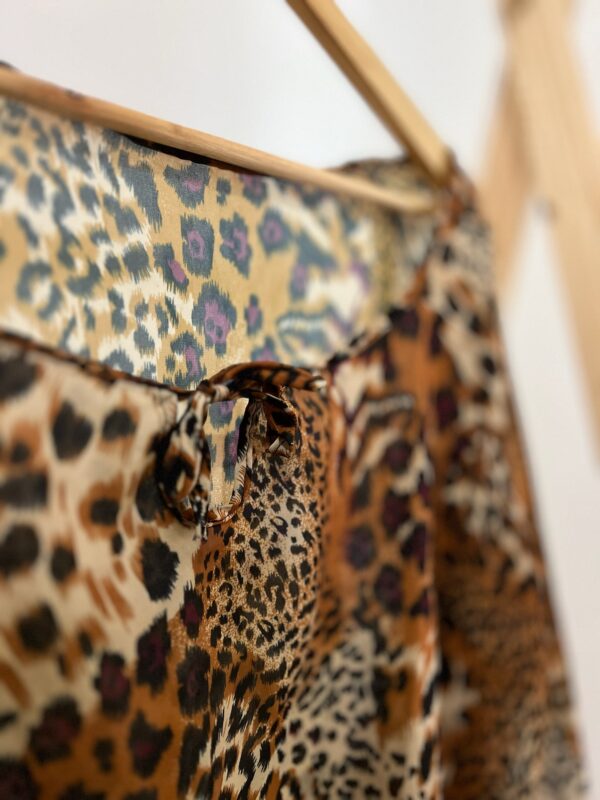 Blusa meia manga animal print - Imagem 4