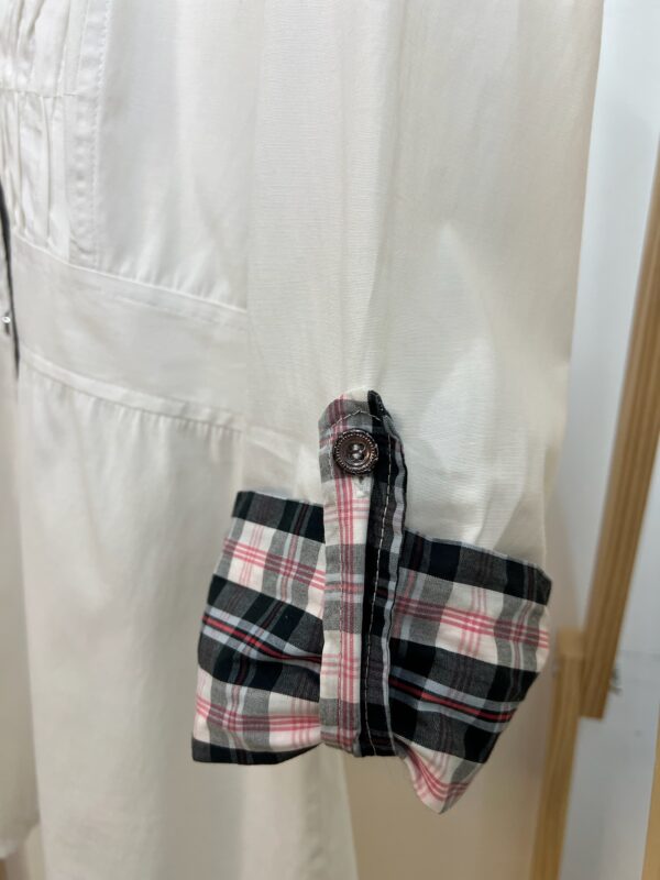 Camisa branca com detalhe Xadrez - Imagem 5