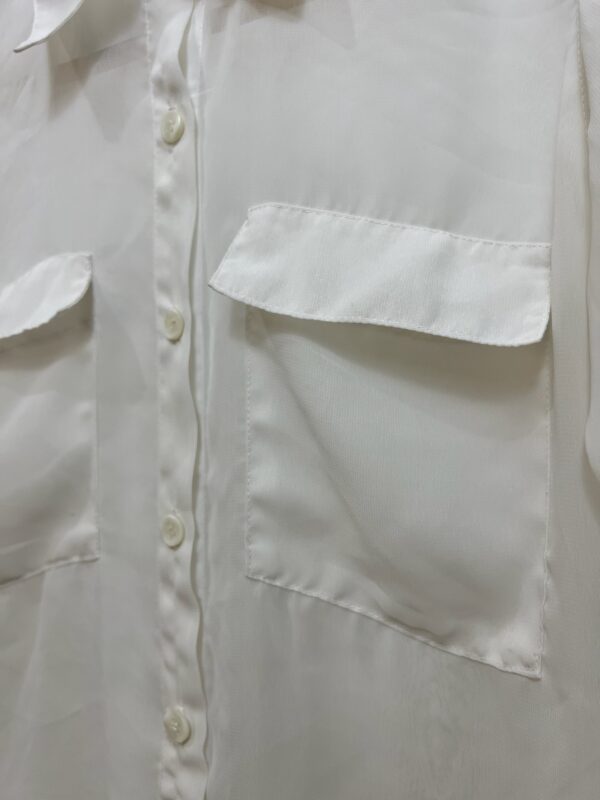 Camisa branca - Imagem 5