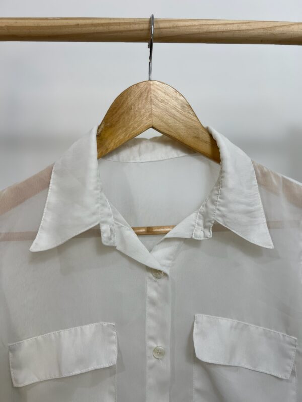Camisa branca - Imagem 4