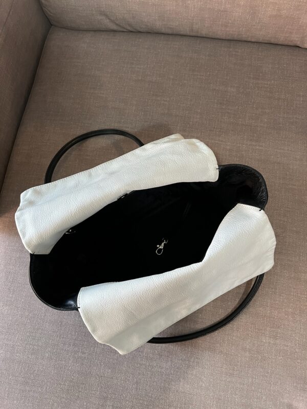 Bolsa de luxo Michael Kors - Imagem 10