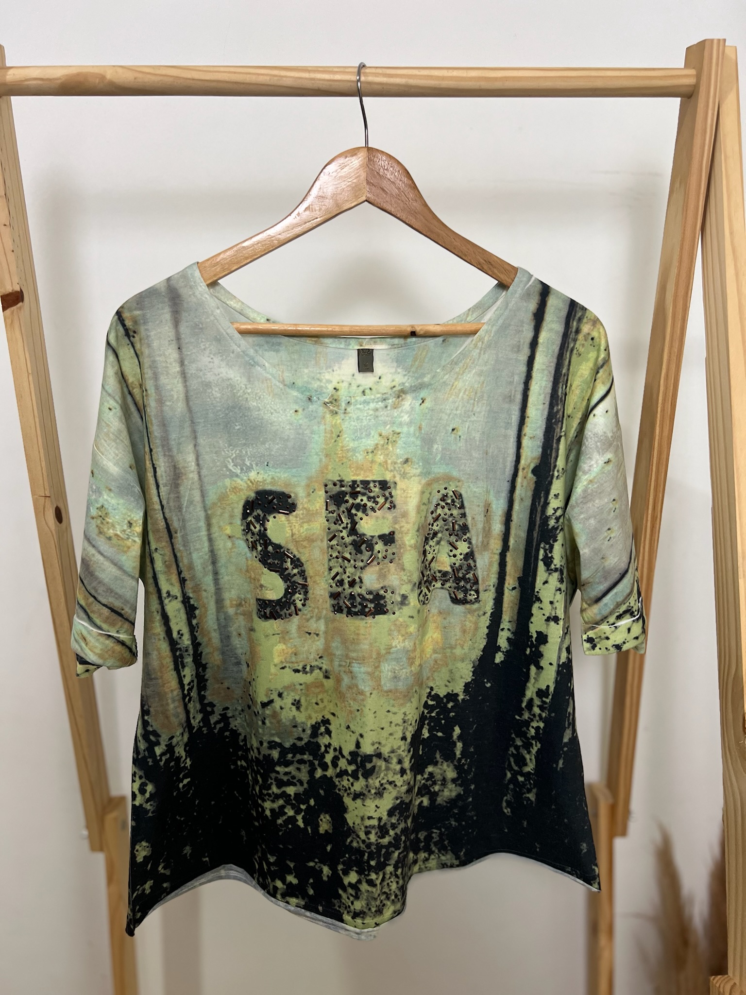 Blusa de manga curta soltinha