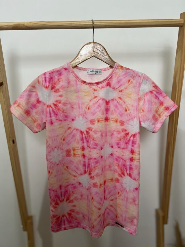 Camiseta rosa estilo Tie-Dye