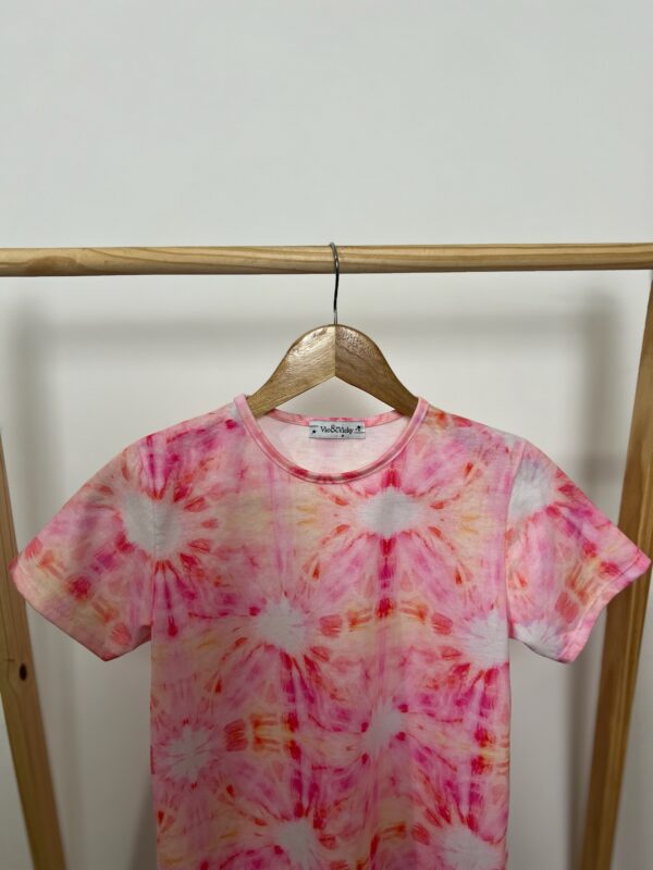 Camiseta rosa estilo Tie-Dye - Imagem 7
