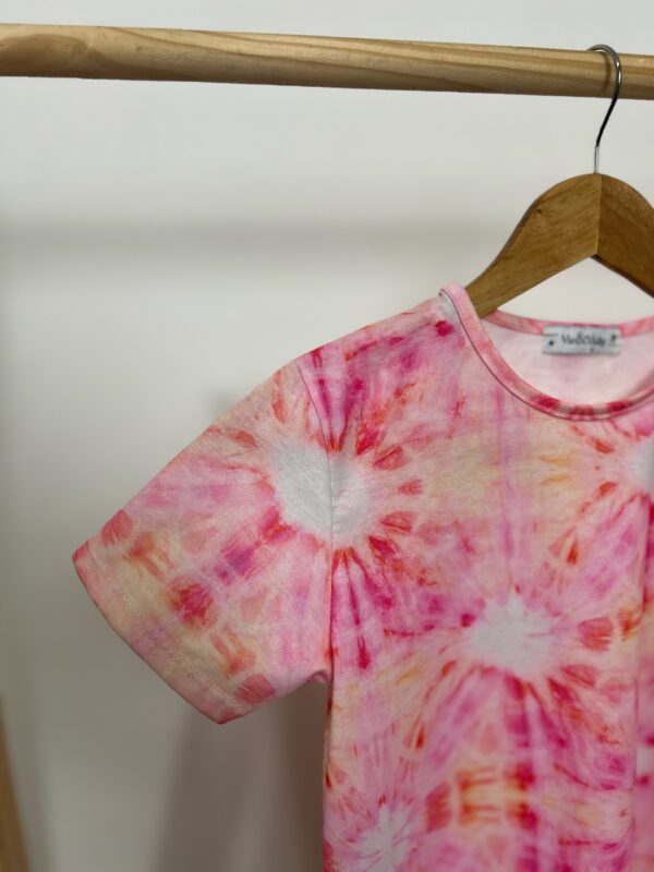 Camiseta rosa estilo Tie-Dye - Imagem 5