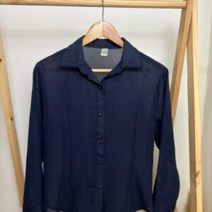 Camisa azul marinho