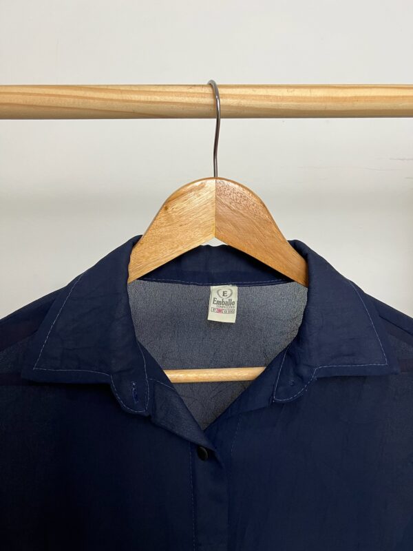 Camisa azul marinho - Imagem 2